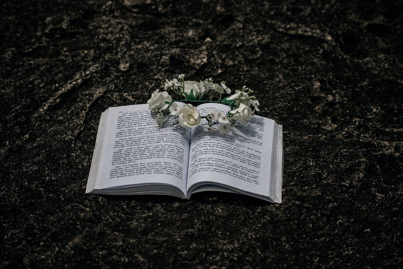 Dream in White — frame 11